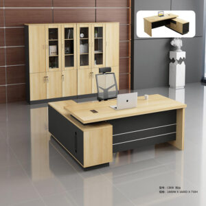 Bàn giám đốc Chita